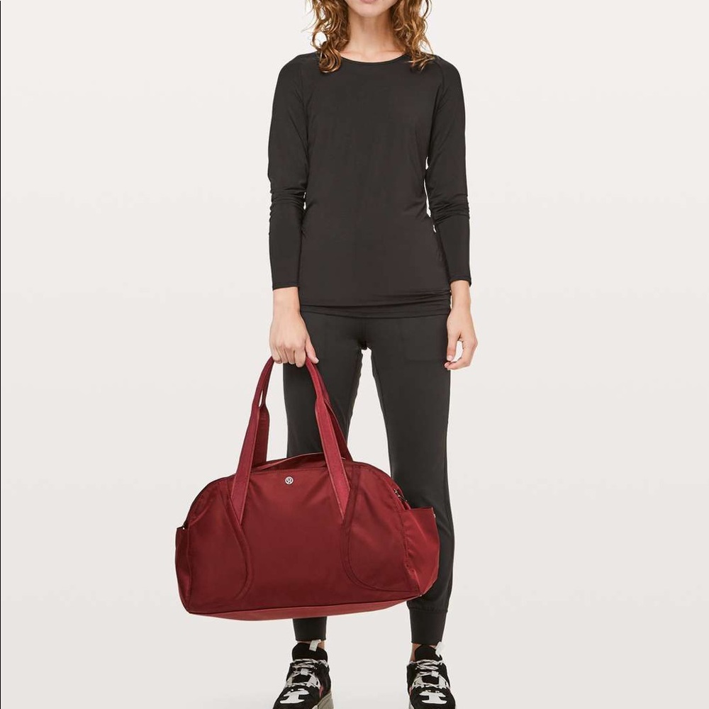 Lululemon Out of Range Duffle Bag